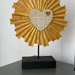 Pura Vida *