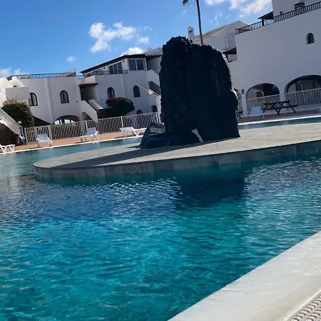 Pura Vida *